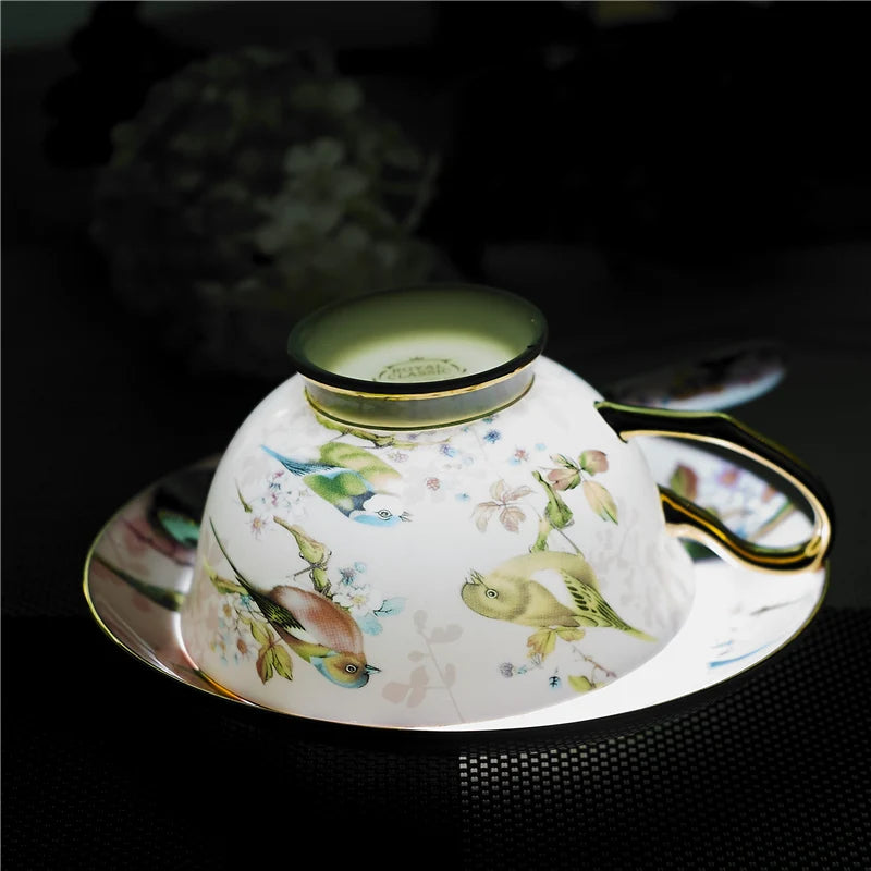 Pink Bird China Set – Elegantes Feinporzellan – Mehrteilig