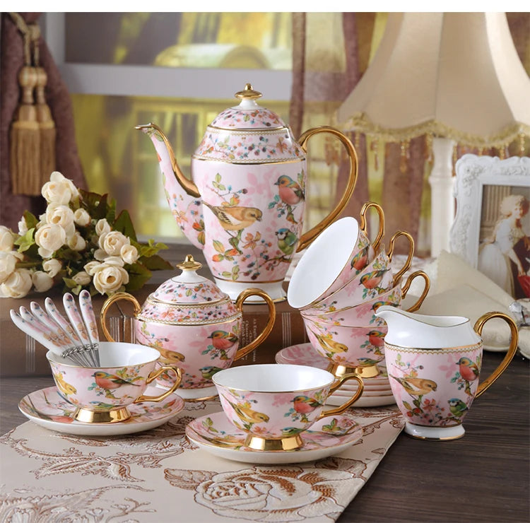 Pink Bird China Set – Elegantes Feinporzellan – Mehrteilig