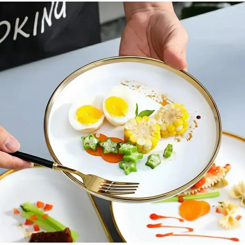 Porzellangeschirr – Weiss mit Goldrand – Vielseitige Sets