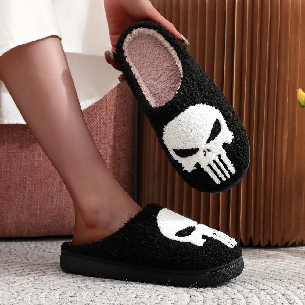 Punisher Skull Pantoffeln – Plüsch Bestickt – Innen