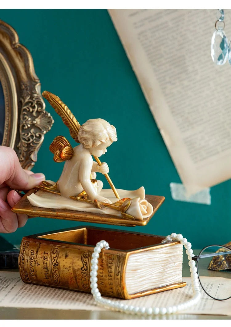 Retro Schmuckaufbewahrung – Harz Engel Design für Wohnzimmer