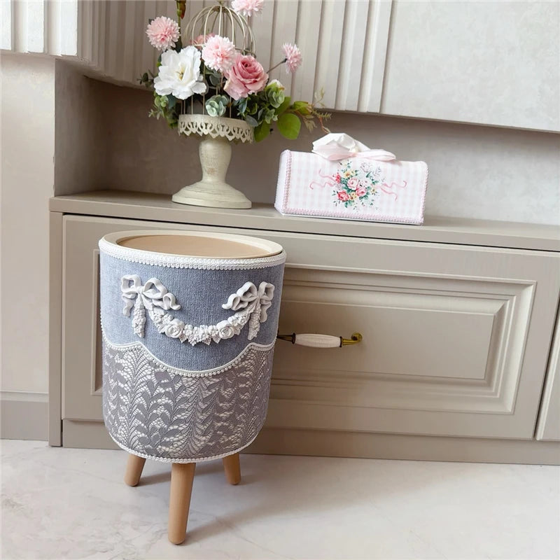 Retro Spitze Abfalleimer – Harz Design – 22x22x35cm