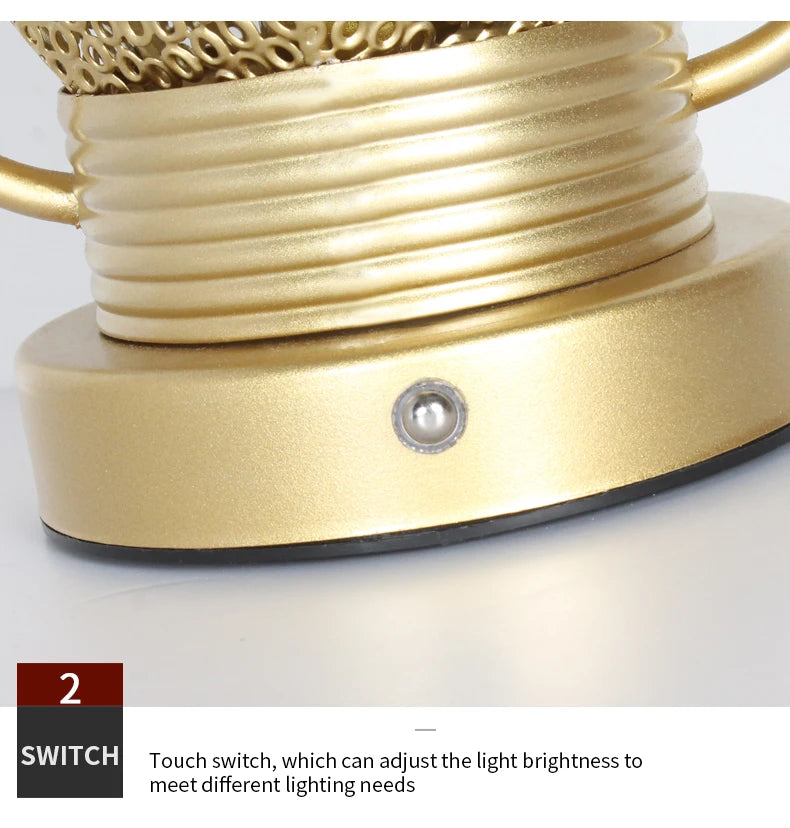 Retro Tischlampe aus schwarzem Metall mit LED und Berührungsschalter im klassischen Stil