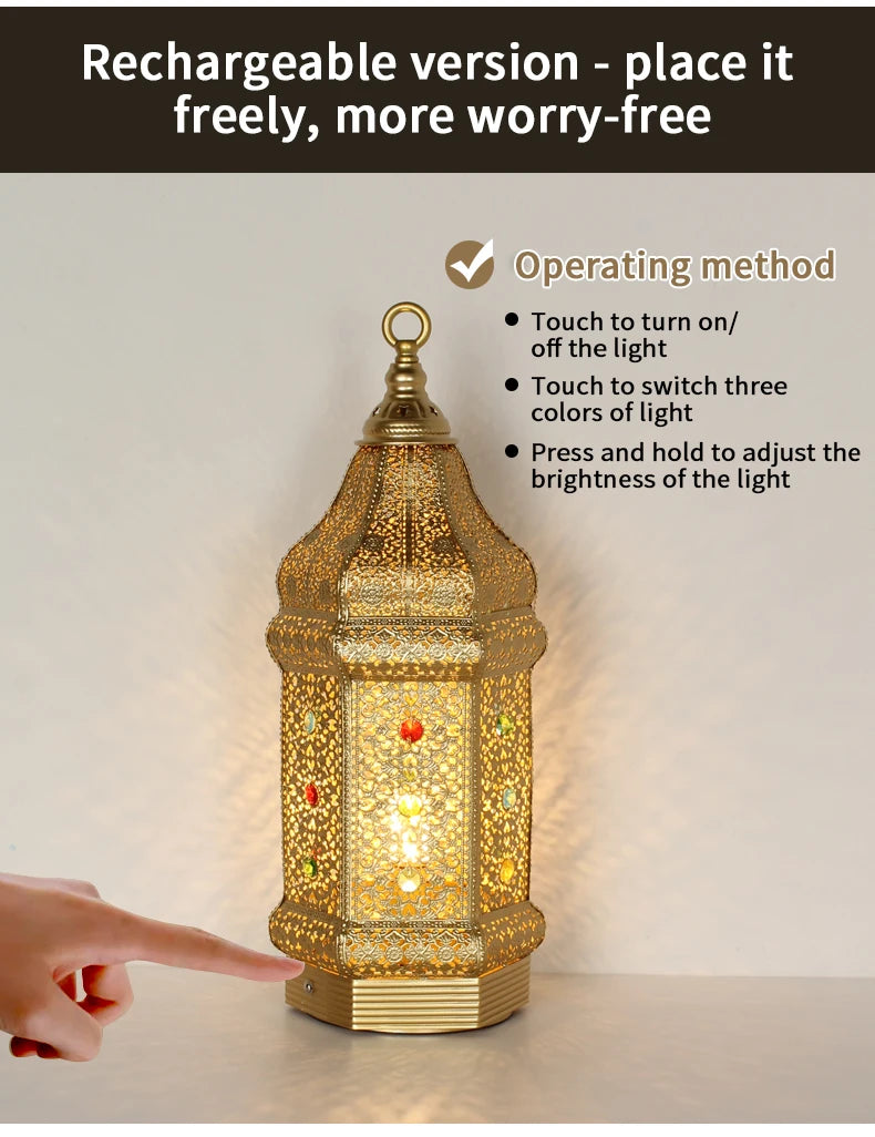 Retro Tischlampe aus schwarzem Metall im klassischen Stil