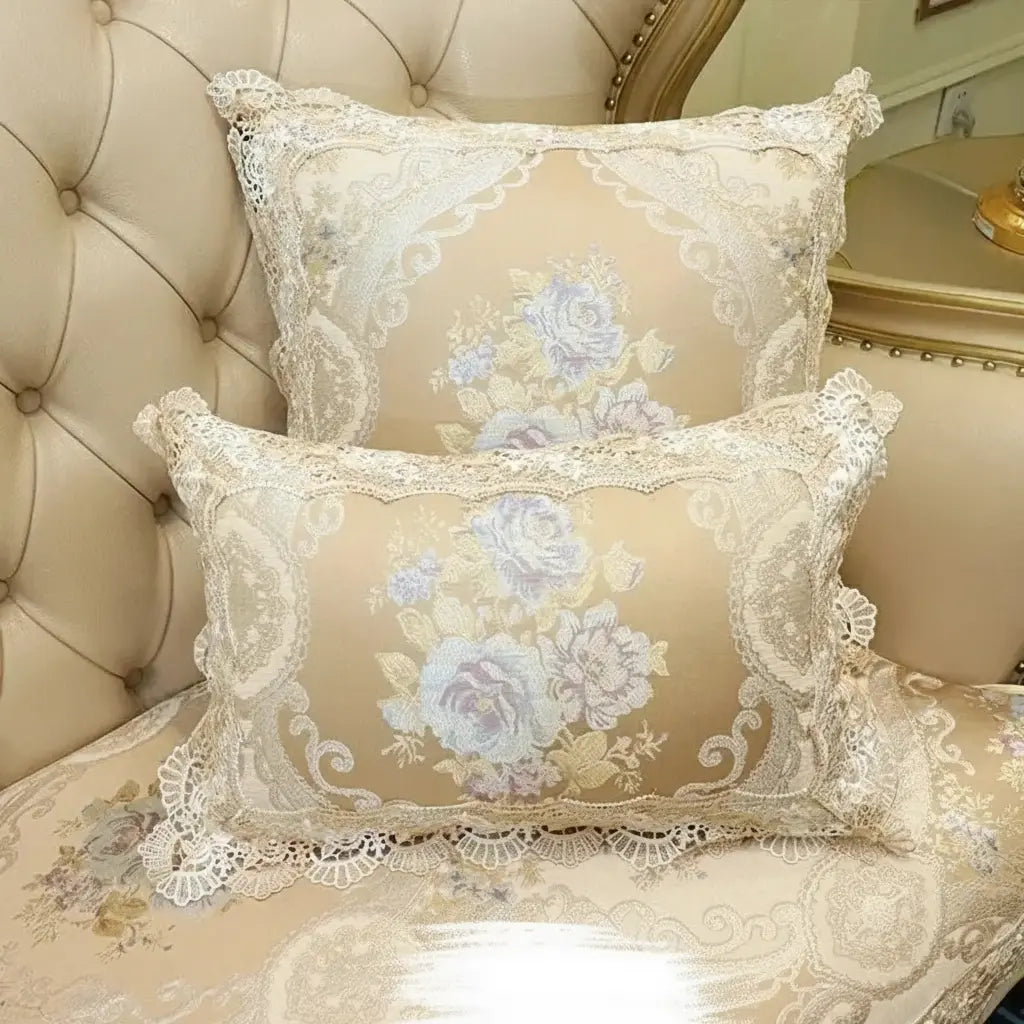 romantische spitzenkissenhülle 50x50 cm in golden beige floral muster