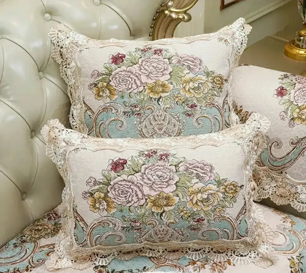 Romantische Spitzenkissenhülle aus Polyester im floralen Muster, Farbe: Beige, Grösse: 50x50 cm