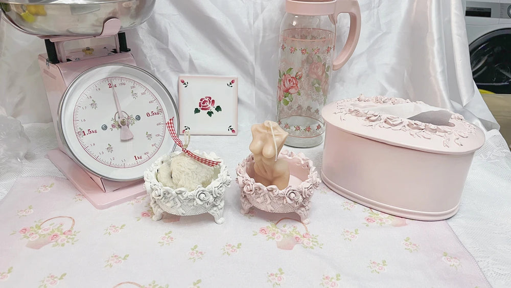 Rosa Kerzenhalter mit Schleife – Modernes Design – Wohnbereich