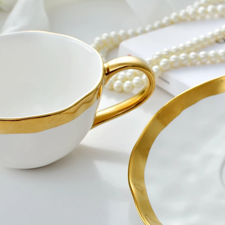 Europäisches Gold-Keramik-Kaffeeset – Elegantes Design 200ml