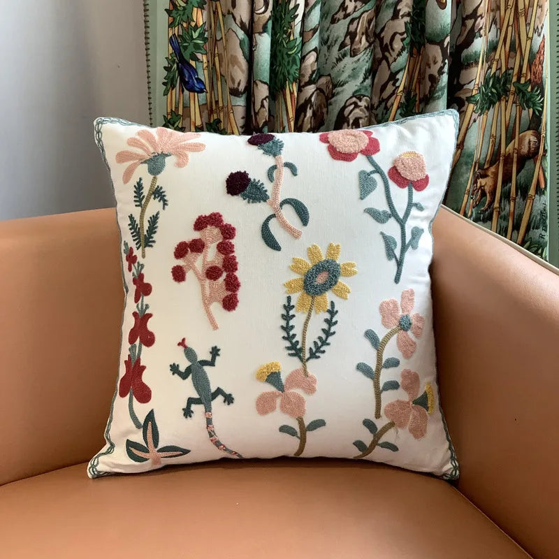 Nordische Bestickte Kissenhülle – Flanell, 45x45cm
