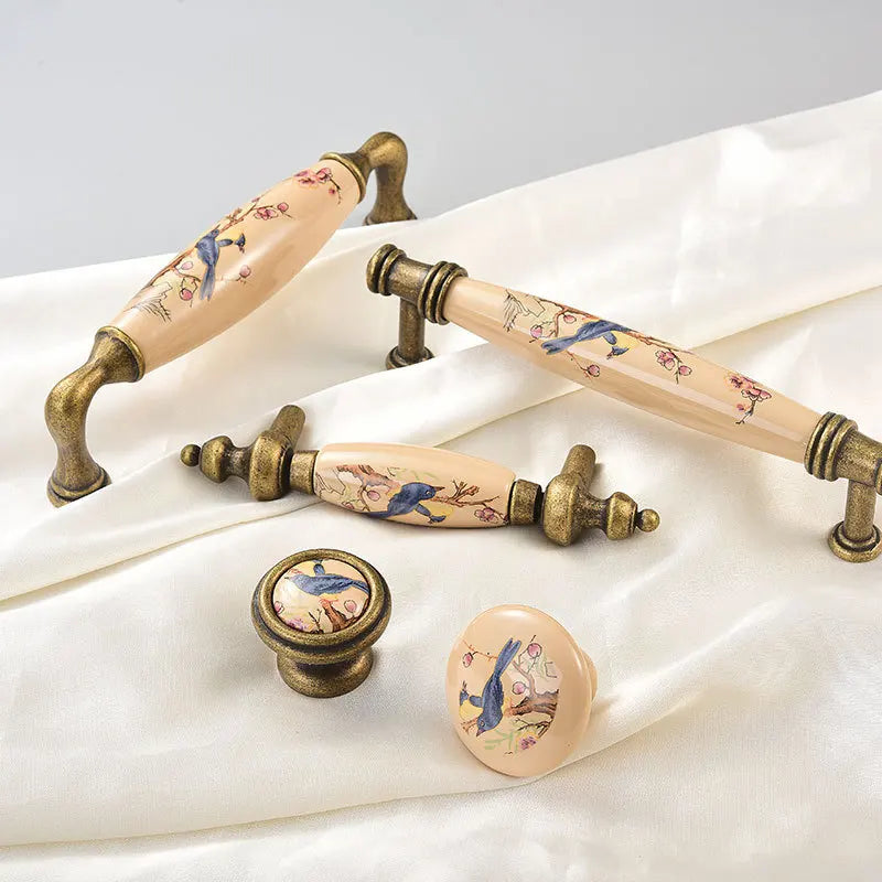 Schrankknopf – Antikes Keramikdesign 96mm