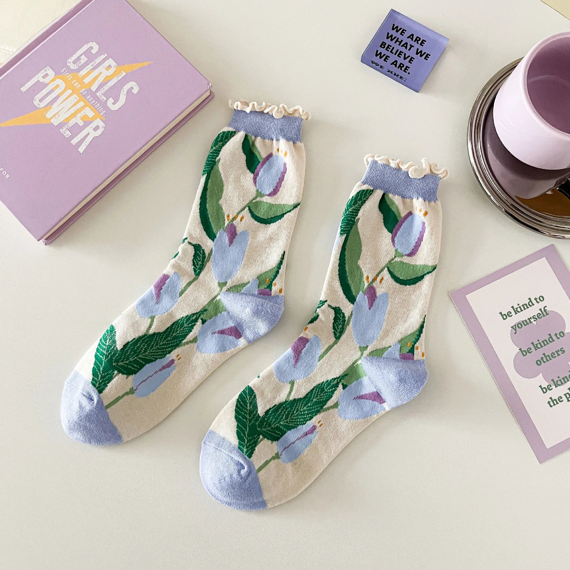 Lange Baumwollsocken – Harajuku-Blumenmuster