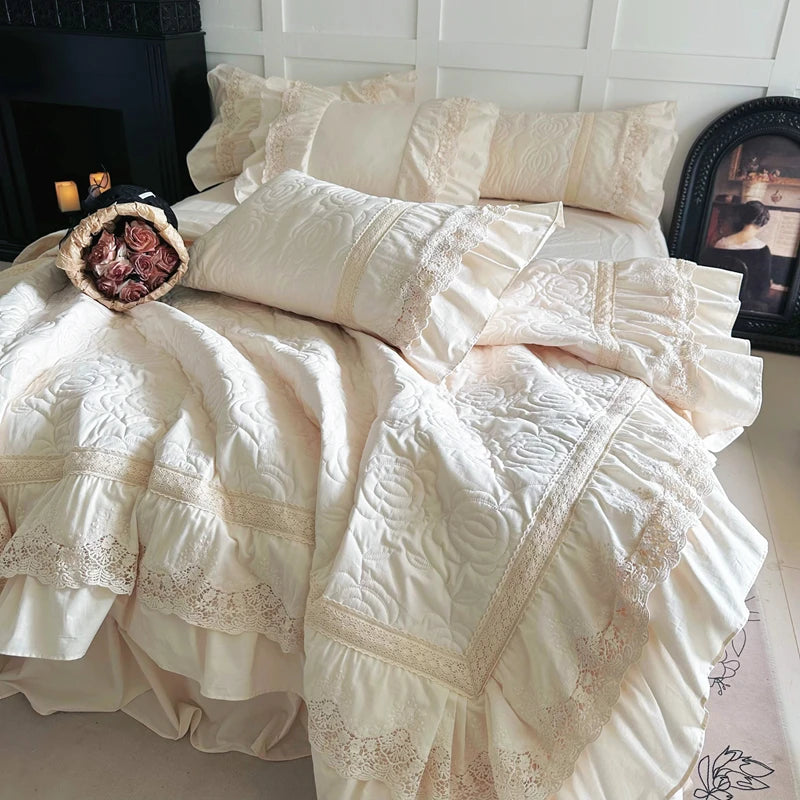 Gesteppte Bettdecke Set – Vintage Spitze Baumwolle – Verschiedene Grössen