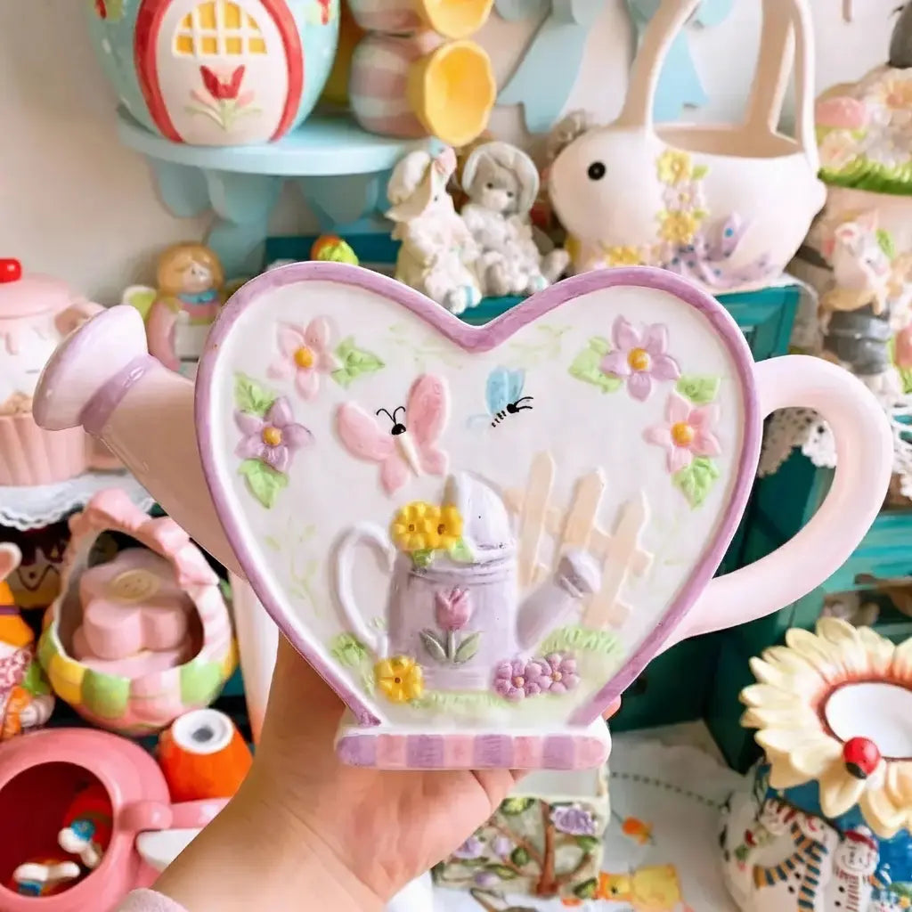 3D Keramikgeschirr in mehrfarbigem, handgezeichnetem Design mit einzigartigem Reliefmuster