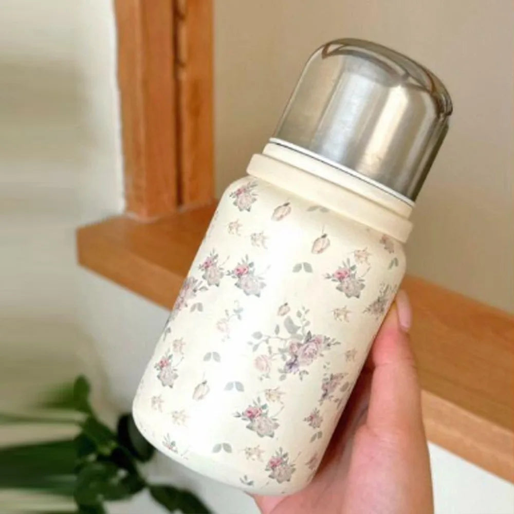 Edelstahl Trinkflasche – Isoliertes Schlankes Design – 19x8 cm / 22x8 cm