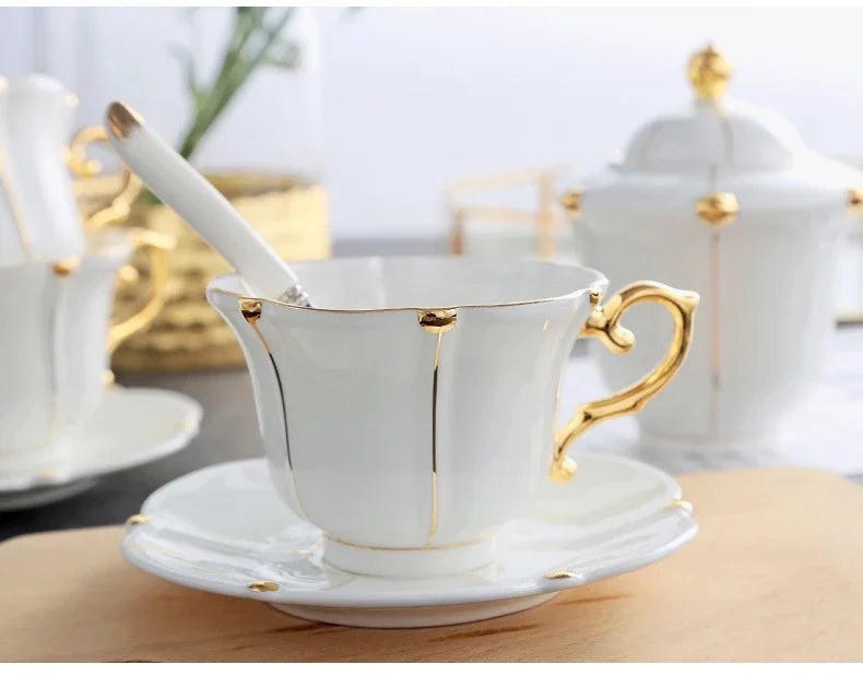 Britisches Bone China Kaffeeset – Edles Design