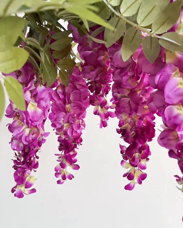 Wisteria Blumenranke – Seidenfloristik – 108cm Länge, Innenbereich