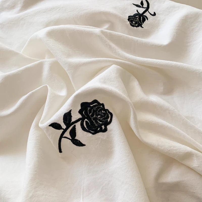 Luxus Bettwäsche Set – Besticktes Polyester – Verschiedene Grössen