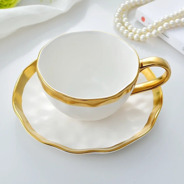 Europäisches Gold-Keramik-Kaffeeset – Elegantes Design 200ml