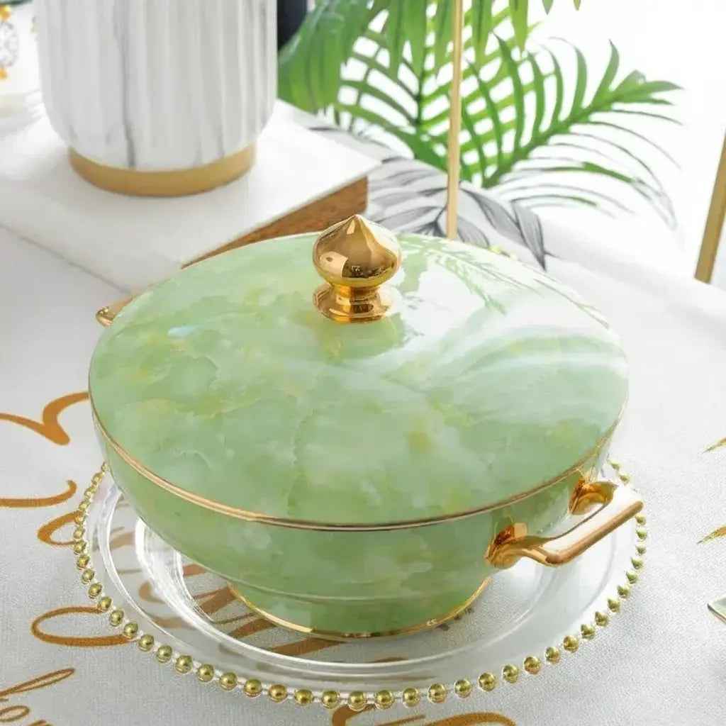 Luxus Porzellansuppentopf - Hofstil mit Goldrand