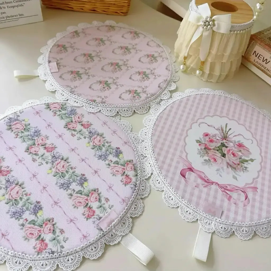 Retro Rosenuntersetzer – Spitze, Luxus, Wasserfest, Umweltfreundlich