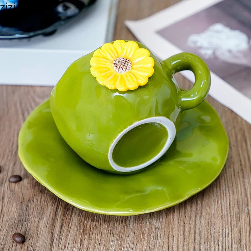 Keramik-Set Tasse Vintage – Reliefblumen