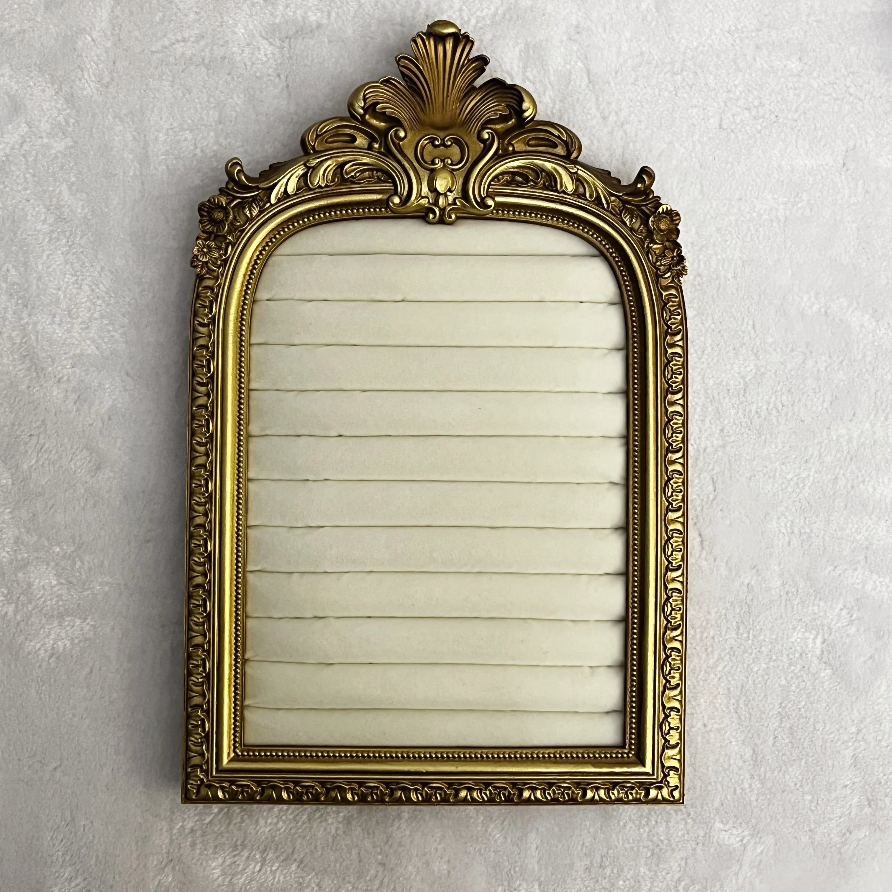 Holz Schmuckständer – Klassisches Portraitmodell