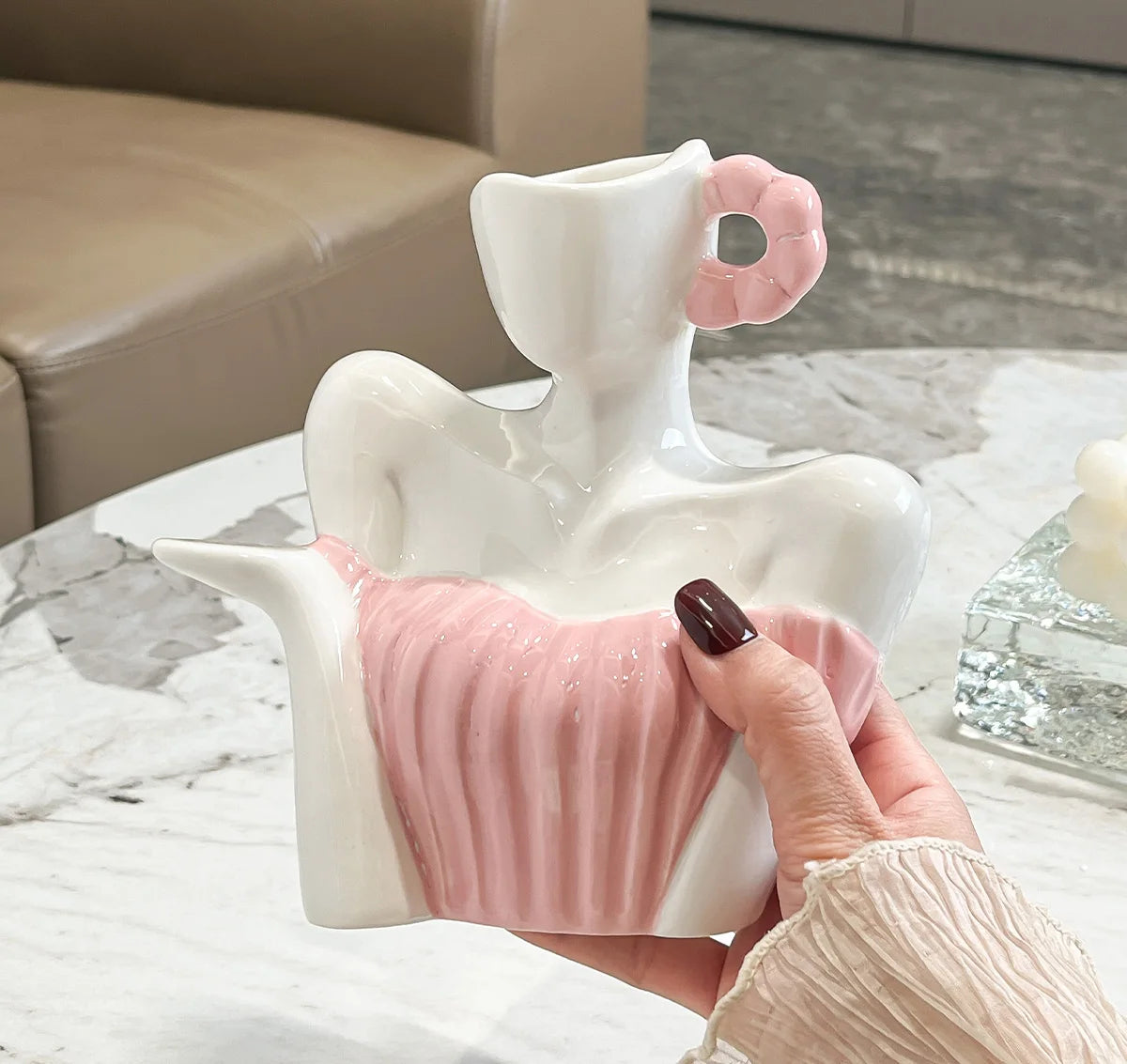 Keramikvase - Moderne Kunstgöttin - Wohnzimmer