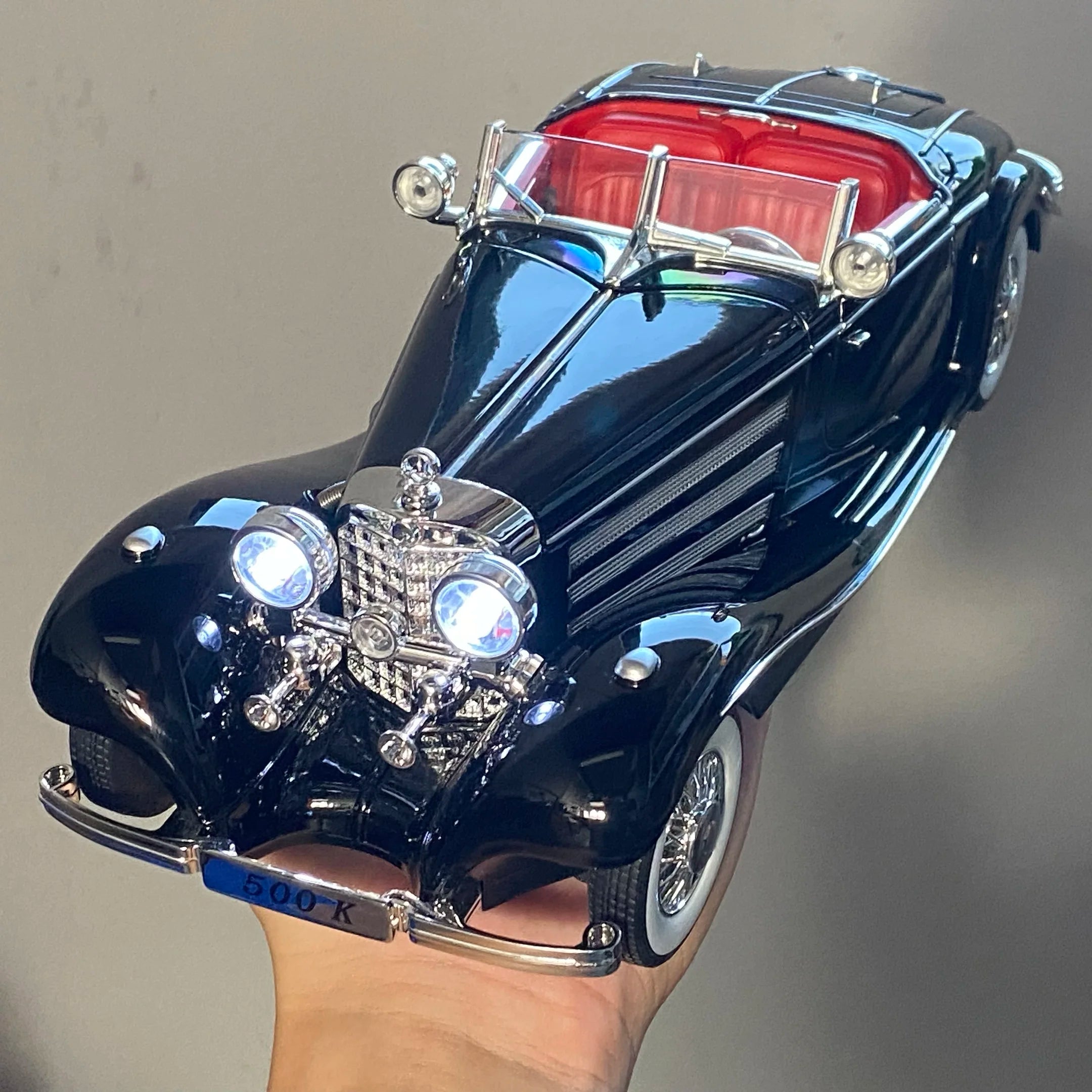 Klassischer Auto Modell – Metall 1:18 Benz 500K 1936