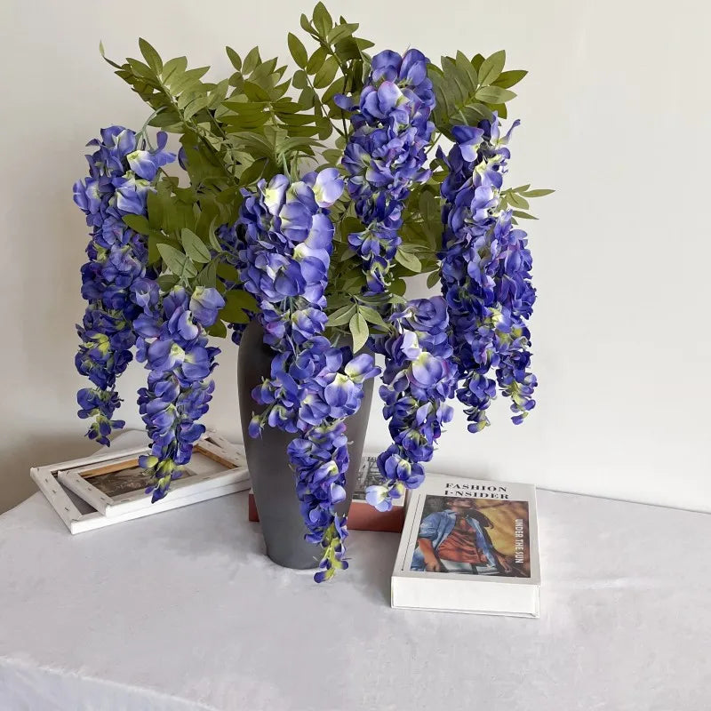 Wisteria Blumenranke – Seidenfloristik – 108cm Länge, Innenbereich