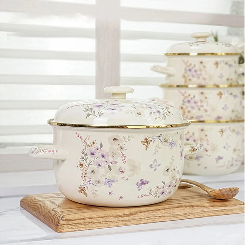 Eleganter Emaille Kochtopf – Florales Handdesign 3.3L