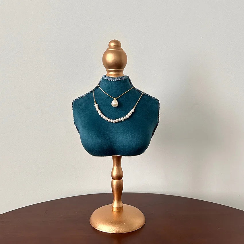 Holz Schmuckständer – Klassisches Portraitmodell