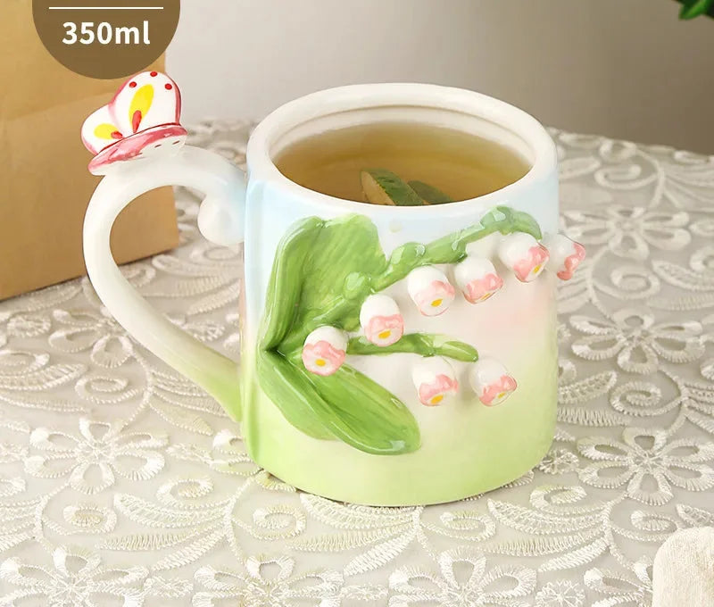 Handgefertigte Porzellantasse – 3D-Blumendesign 350ml