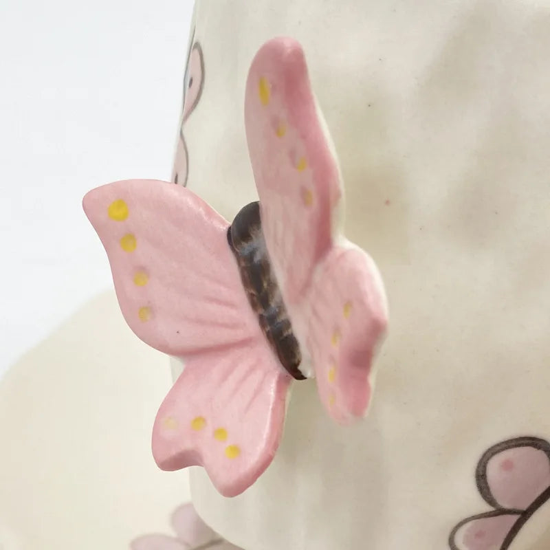 Keramik Kaffeetasse – Schleifendesign – 200ml