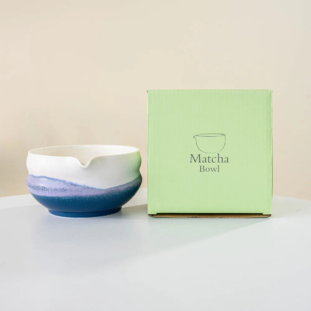 Keramik Matcha Schale – Handgefertigtes Design mit Ausguss