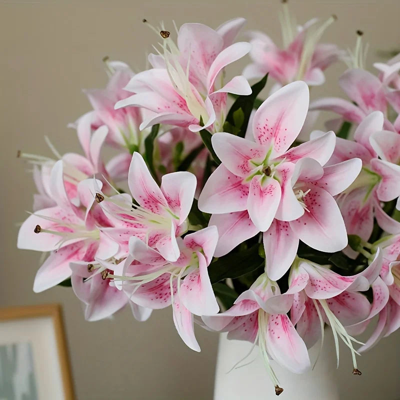 Seidenlilie Künstliche Blume – Blütenzweig Design – Innendekor