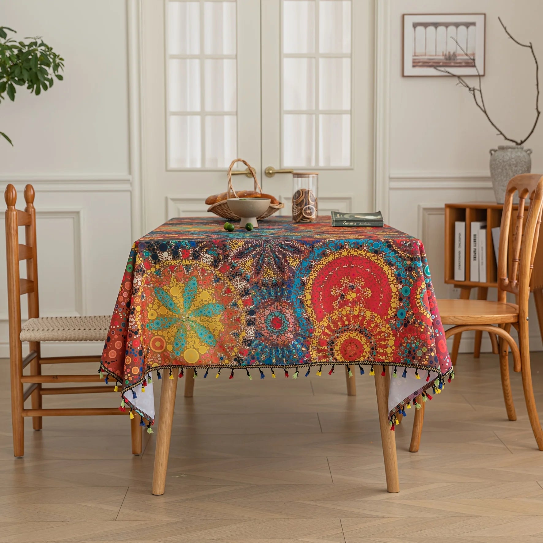 Boho-Tischdecke – Tupfenmuster – 150x150cm