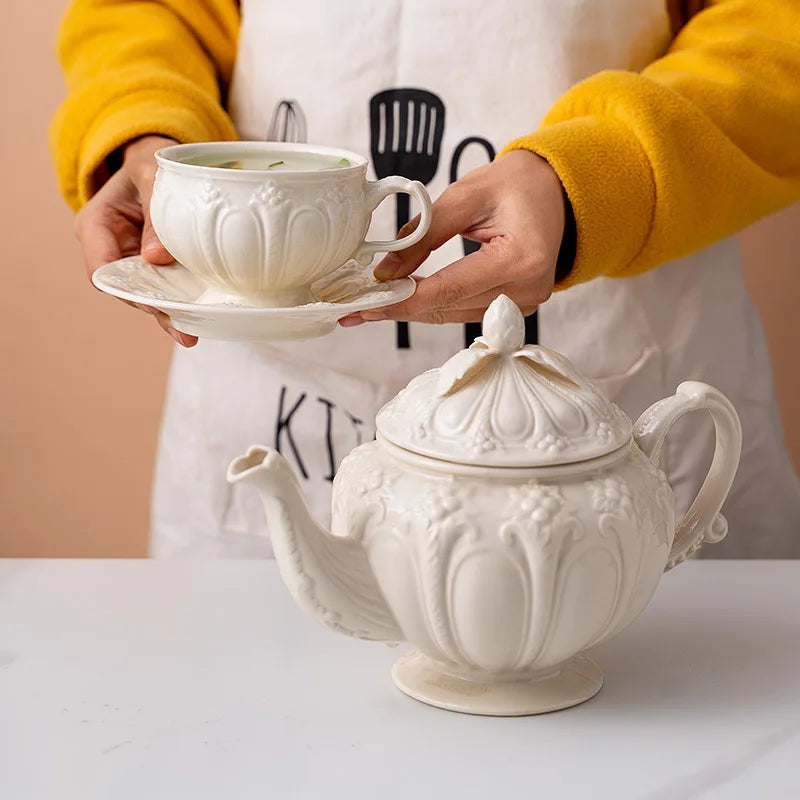 Floral Reliefs Keramiktasse – Porzellan Teeset 250-900ml