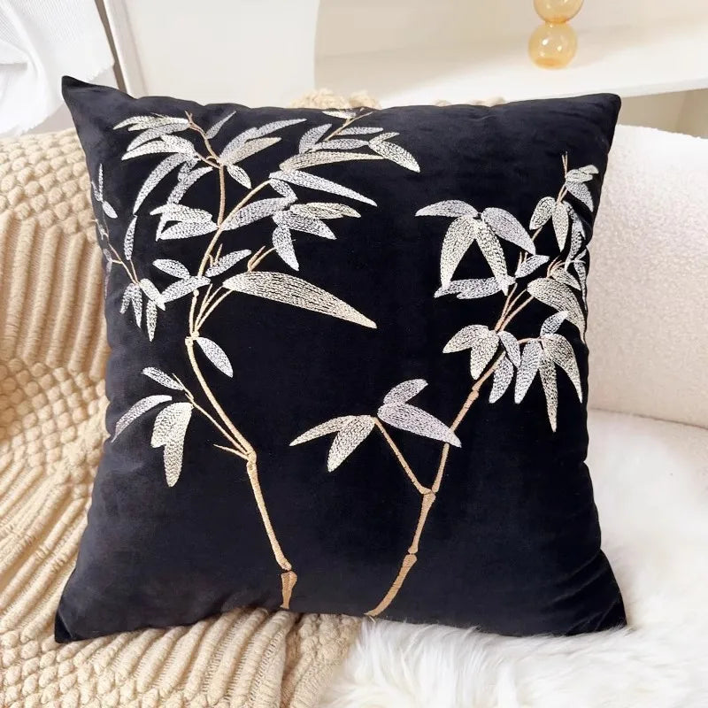 Mittelalterliche Bestickte Samtkissen - Retro Charme 30x50cm