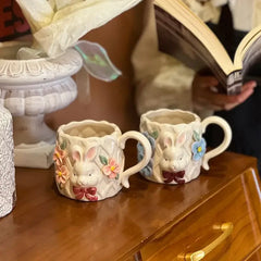 Porzellan Kaffeetasse – Handgefertigte Keramikkunst Erinnerung