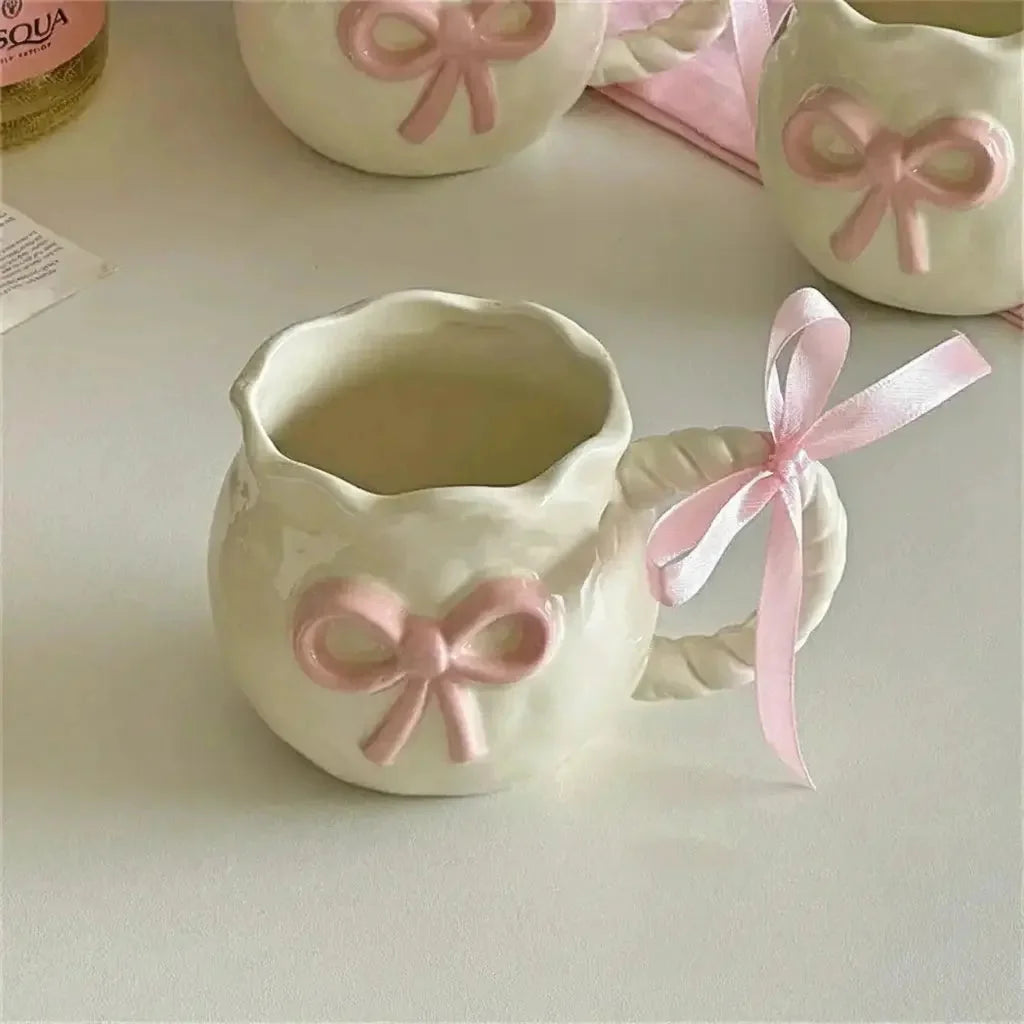 Keramikbecher – Süsses Schleifen-Design – 301-400ml