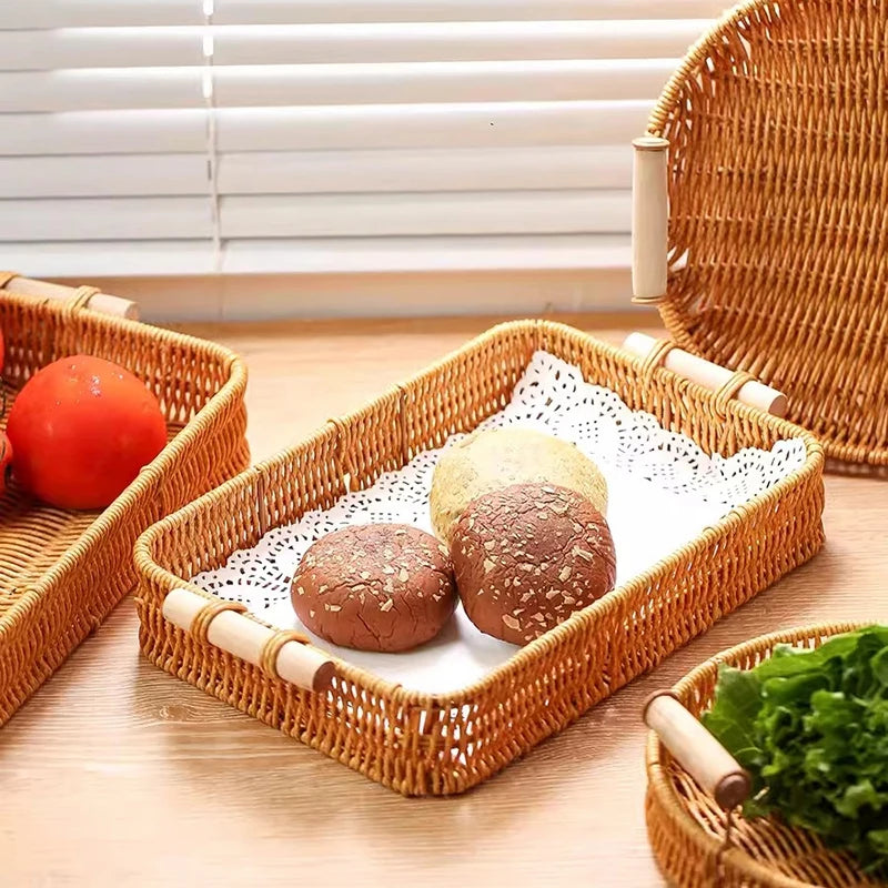 Runder Rattan Korb – Rustikales Design mit Holzgriff