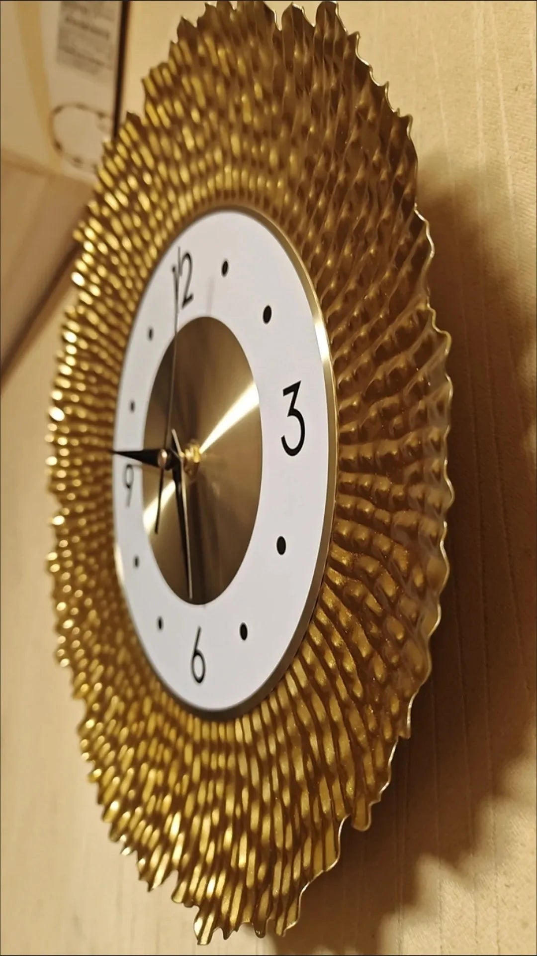 Luxusuhr - Moderne Eisen - 30.5cm Rund