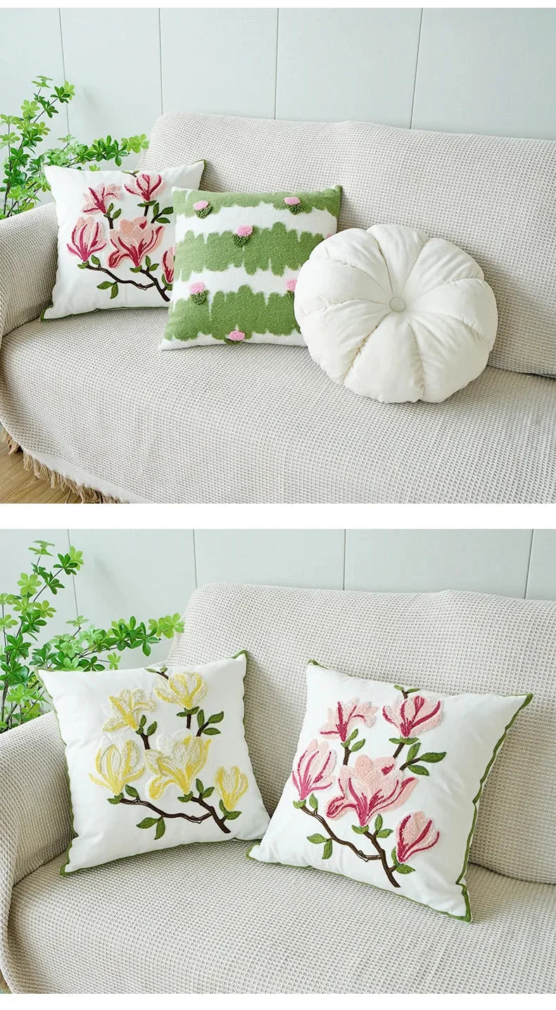 Yulan Blumen Kissenhülle – Bestickte Leinwand – 45x45cm