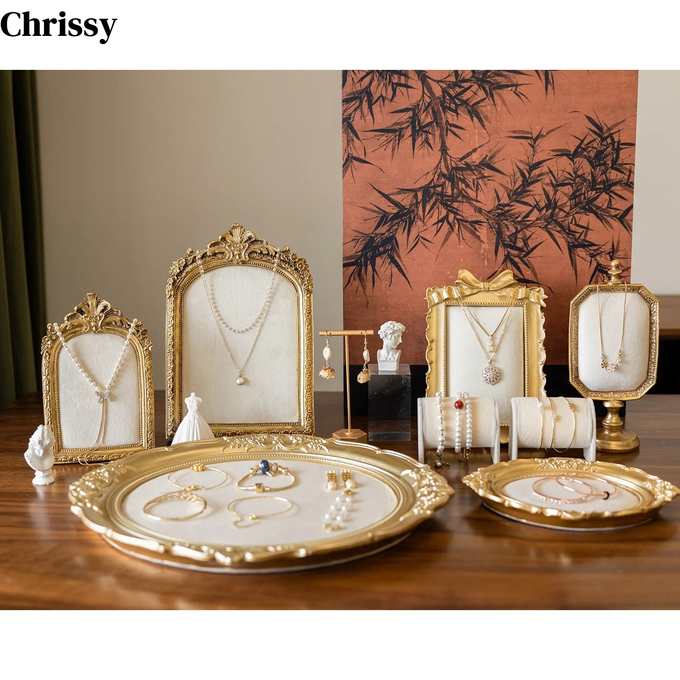 Schmuck Display – Vintage Samt – Halsketten Vitrine