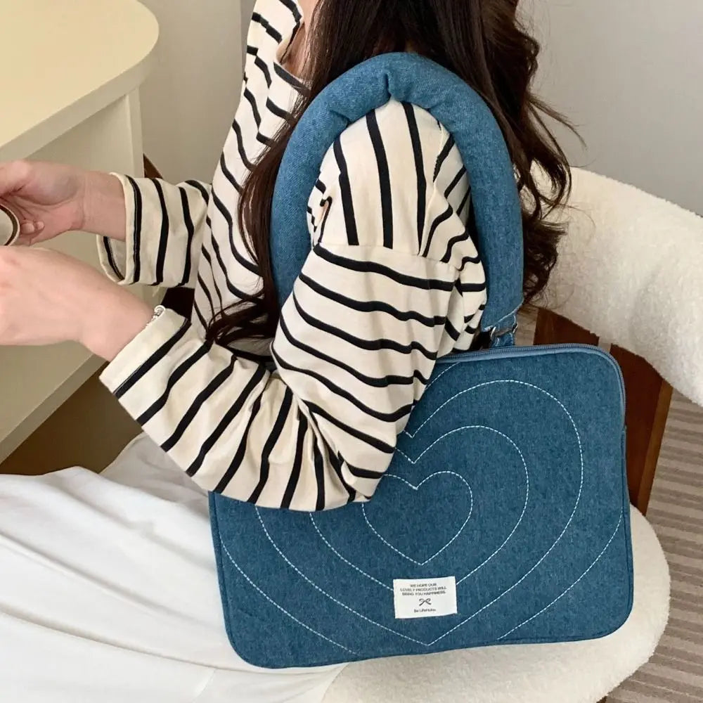 Laptoptasche – Denim-Stickerei – Stossfest