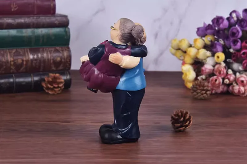Moderne Resin-Statue – Grosseltern Edition