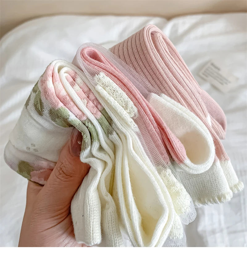 Damensocken – Koreanisch Floral – Atmungsaktives Design