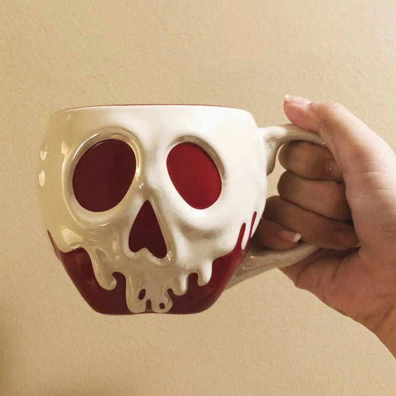 Giftapfel-Tasse – Keramik-Disney-Dekor