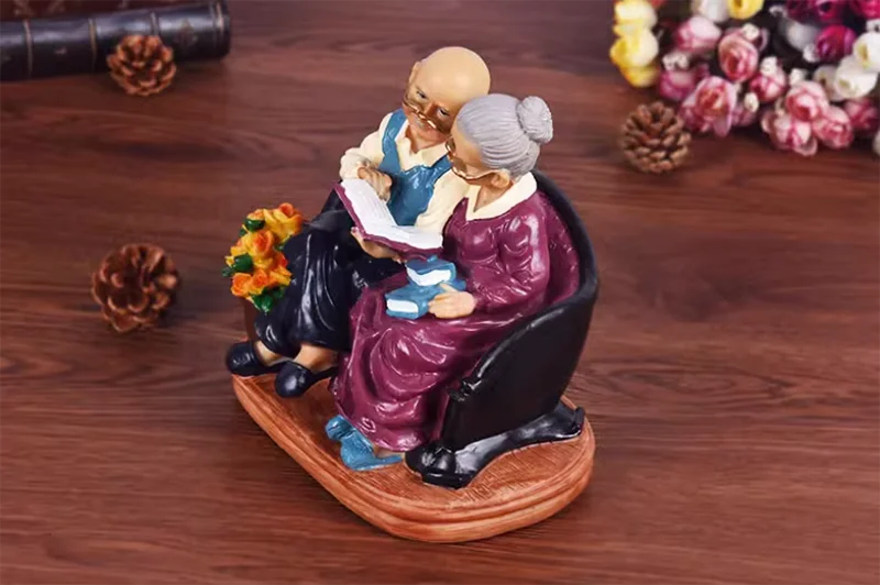 Moderne Resin-Statue – Grosseltern Edition