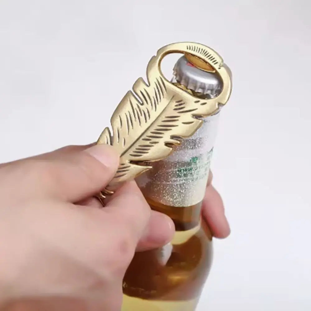 Goldener Flaschenöffner – Federdesign 10x4.2cm